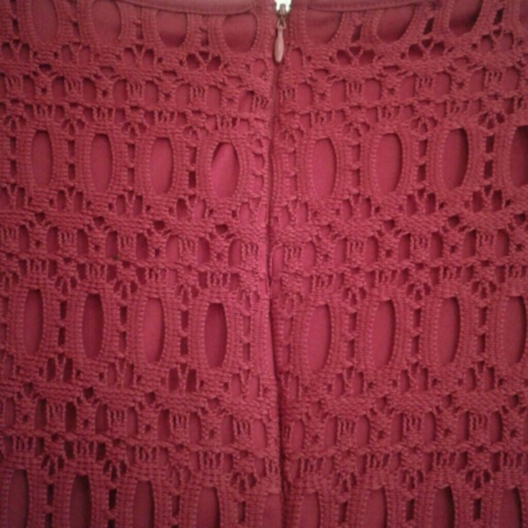 Dress - Picture 3 of 4